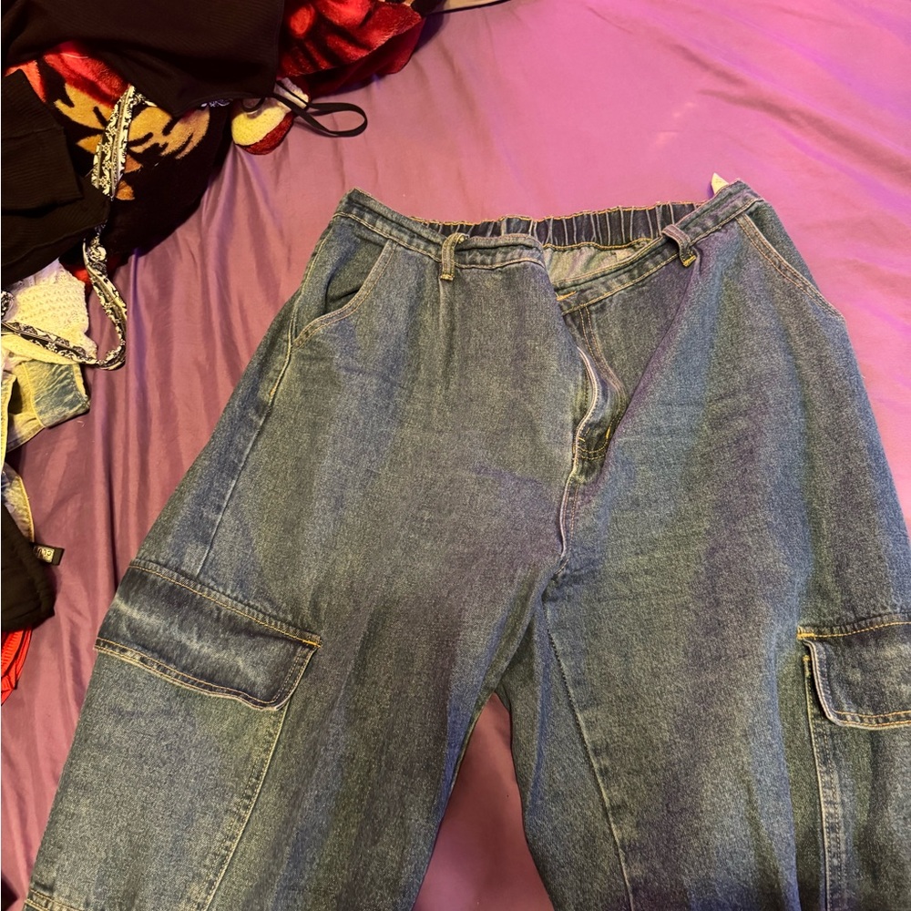 Baggy jeans